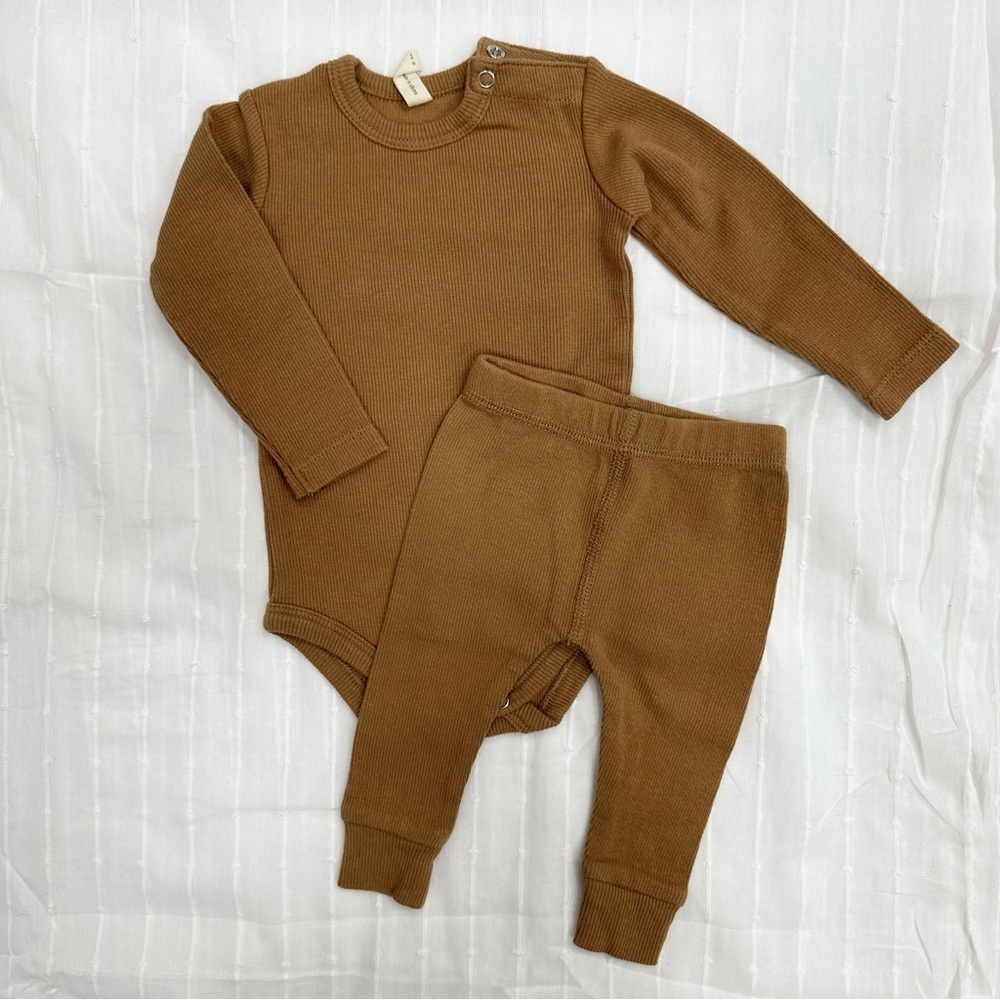 Quincy Mae ribbed long sleeve onesie and leggings matching set